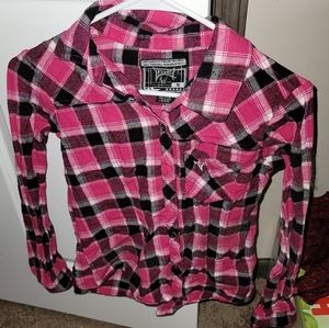 Tapout flannel